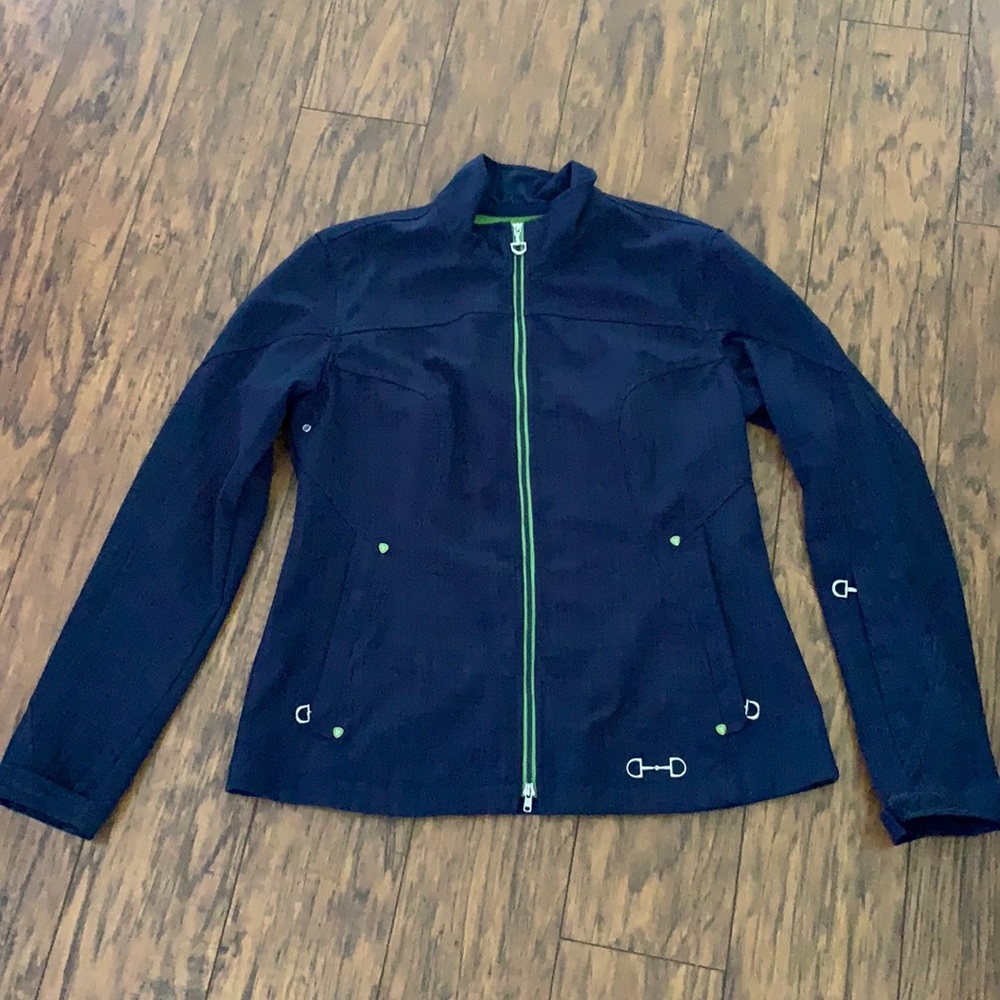 ARIAT fit for a rider jacket